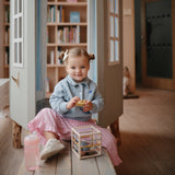 Elastic Shape Sorter lifestyle