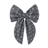 Oversized Ditsy Bow Heart